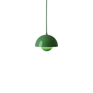 &Tradition Flowerpot VP10 Lampadario Verde Segnale