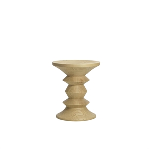 Sgabello Vitra Eames Stool modello A in castagno naturale