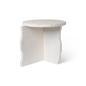 Ferm Living Tavolino Scultoreo Minerale in Marmo Bianco Curia