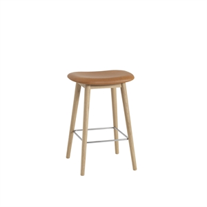 Muuto Fiber Sgabello con Base in Legno Rivestito in Pelle Cognac/Rovere H66 cm