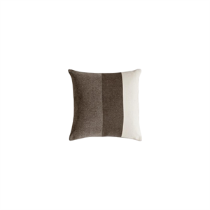Cuscino FORMARKIVET Big Logo 55x55 Beige Pallido/Marrone Terra d'Ombra